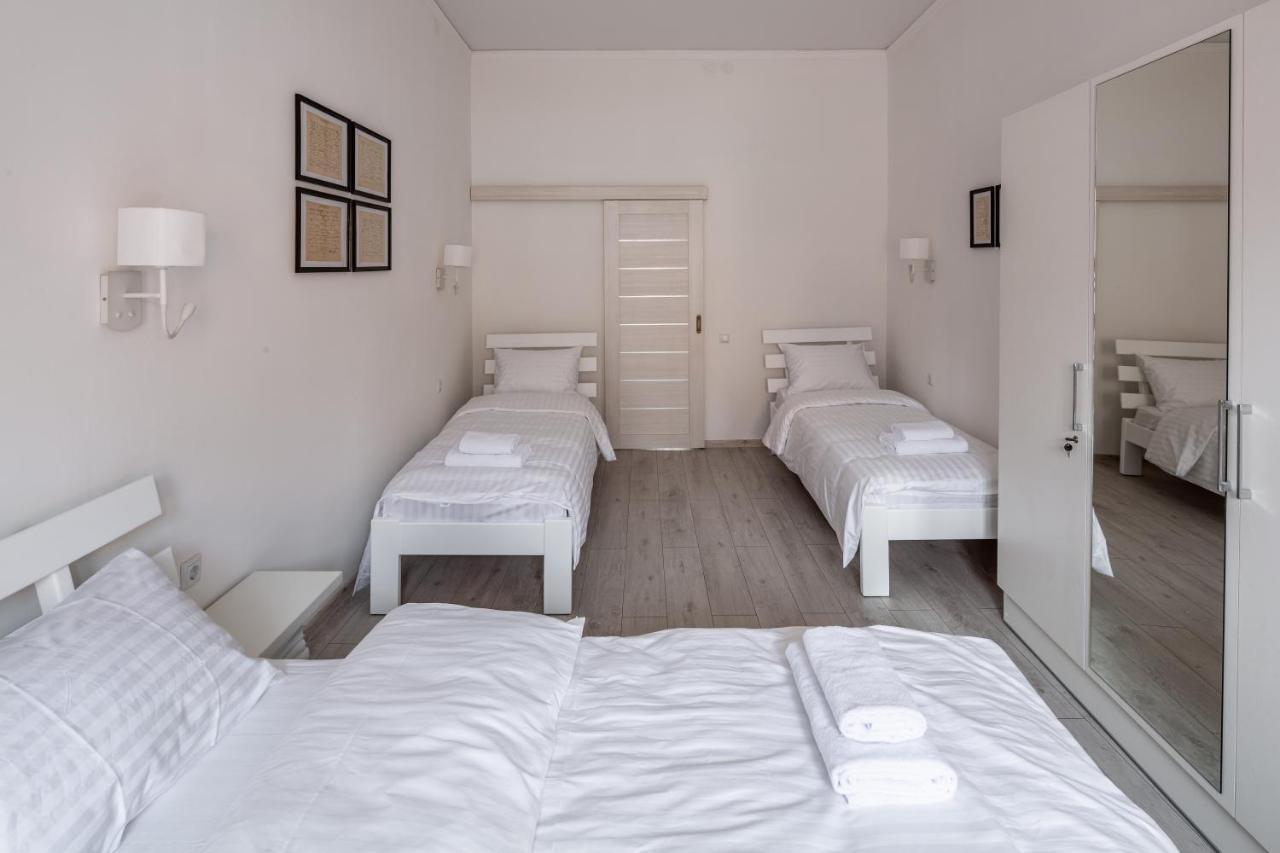 Bookinist Apartment Lviv Extérieur photo
