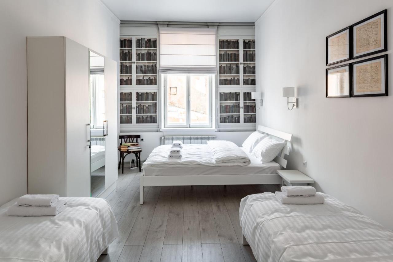 Bookinist Apartment Lviv Extérieur photo