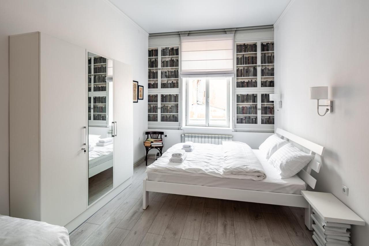 Bookinist Apartment Lviv Extérieur photo