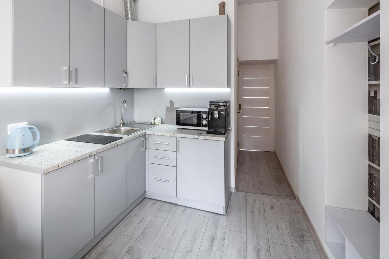 Bookinist Apartment Lviv Extérieur photo