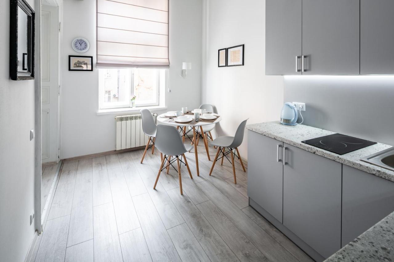 Bookinist Apartment Lviv Extérieur photo