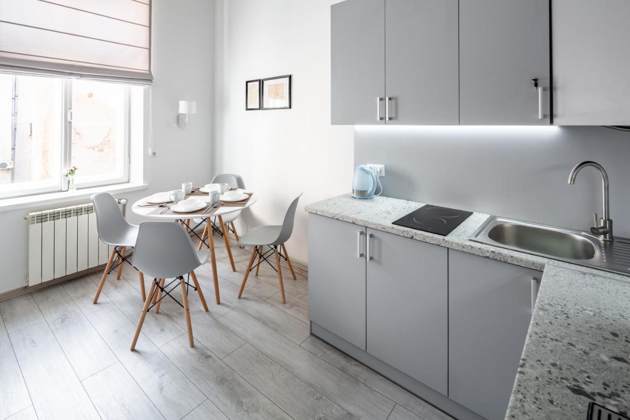 Bookinist Apartment Lviv Extérieur photo